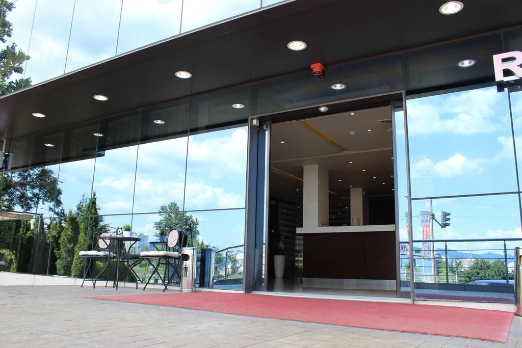 Hotel Dream Sofia Bagian luar foto